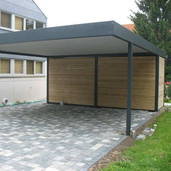 Carport_mit_Abstellraum.jpg